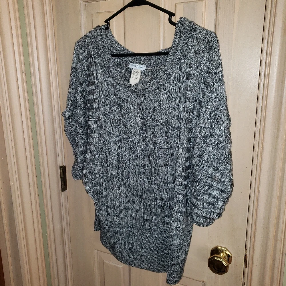 Womens plus sz 1X Black Gray sweater by Wet Paint
